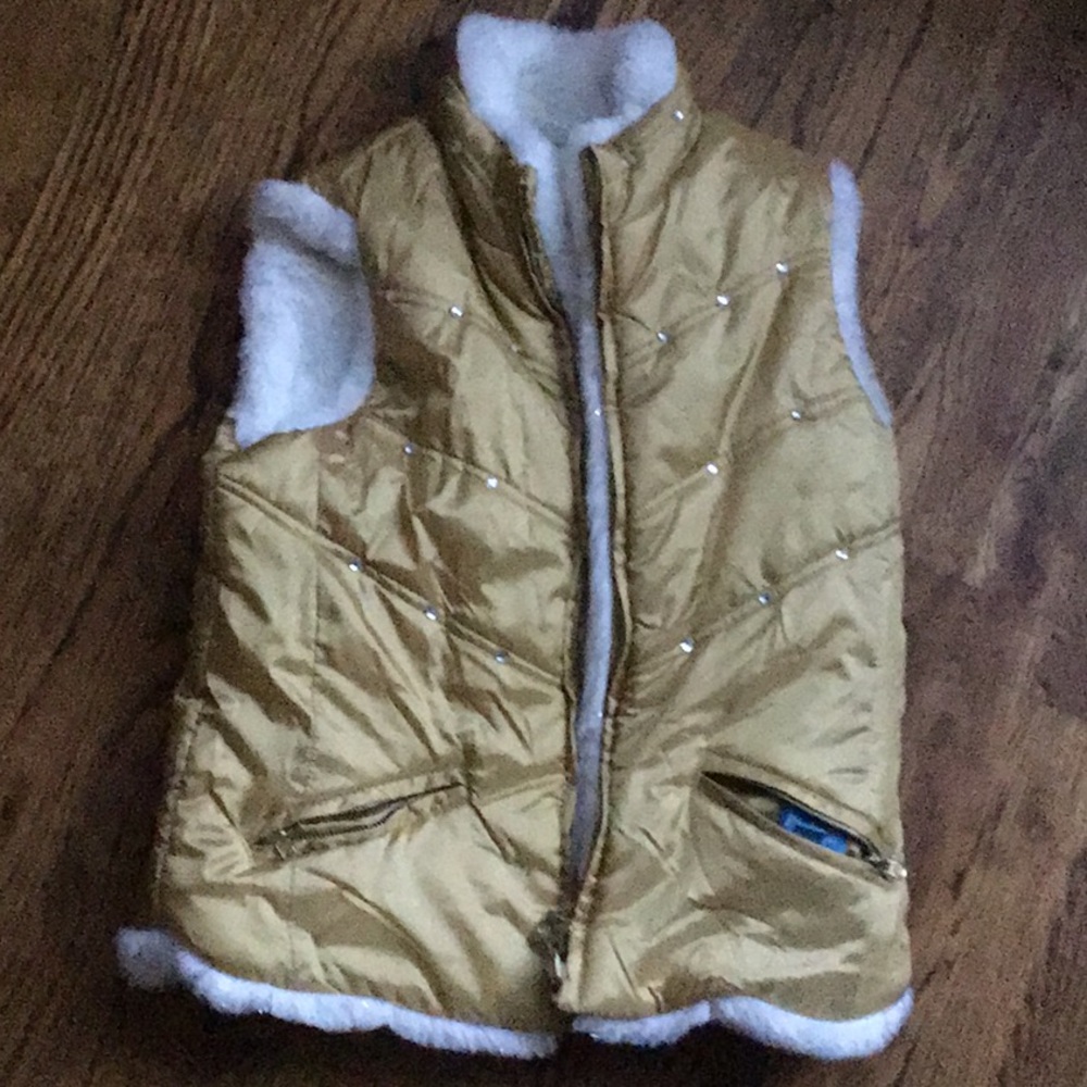 Girl’s Winter Vest